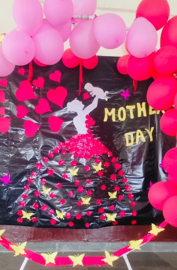 Children with Mothers at SRJ